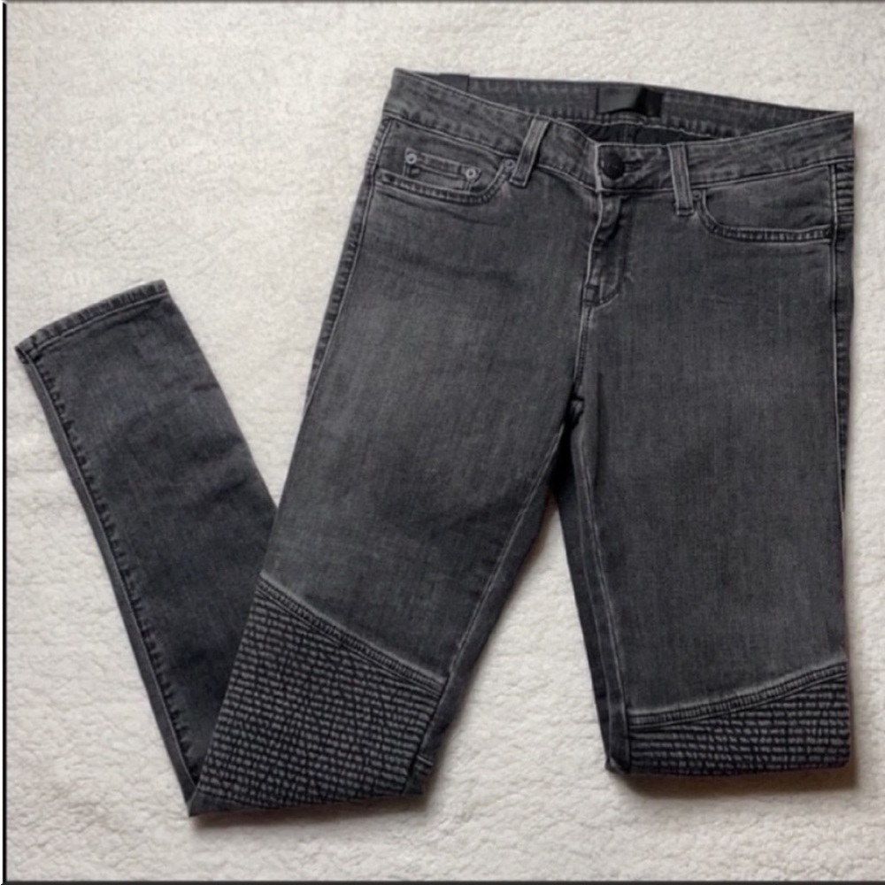 Vince Skinny Moto Jeans Denim Gray Black Wash
Size 26 - Picture 7 of 13
